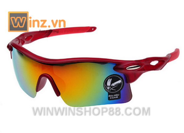 Mat-kinh-di-phuot-Oakley-009181