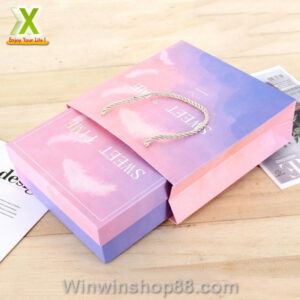 Hộp quà gấu và hoa hồng sáp có đèn led - Hình ảnh 4
