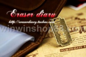 Mặt dây chuyền hình lưỡi lam mdc78 - Hình ảnh 3