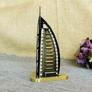 Mô hình khách sạn Burj Al Arab V.2 cao 15 cm