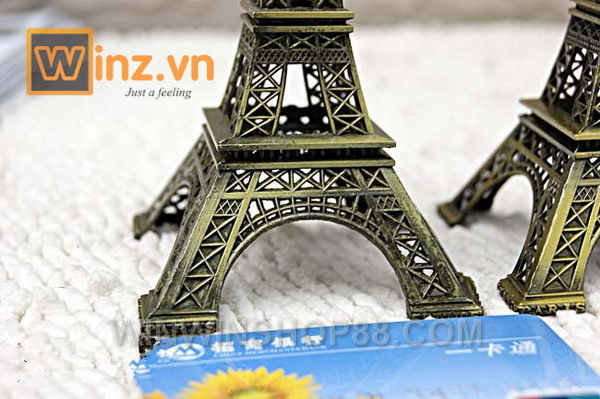 Mo-hinh-thap-Eiffel-cao-25-cm