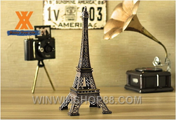 Mo-hinh-thap-Eiffel