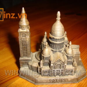 Mo-hinh-vuong-cung-thanh-duong-Sacre-Coeur