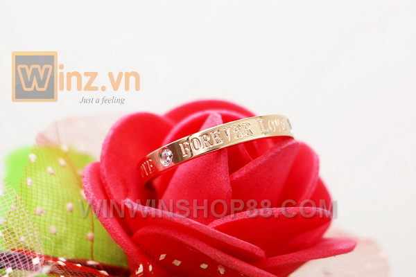 Nhan-Titan-Forever-Love-N288