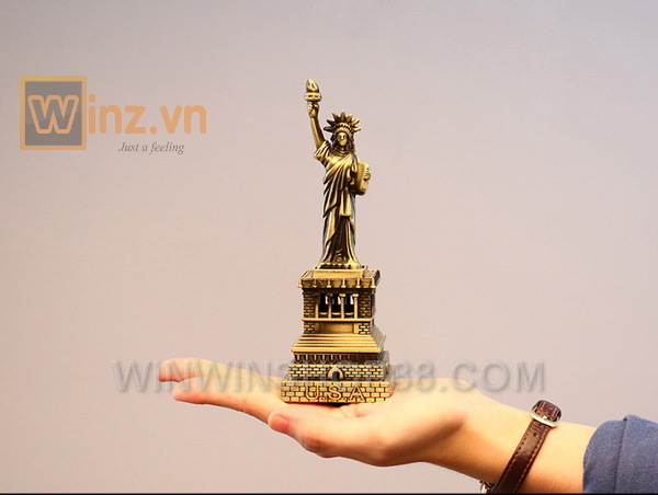 Mua Mô hình giấy kiến trúc tượng Nữ Thần Tự Do Mỹ Statue of Liberty  USA