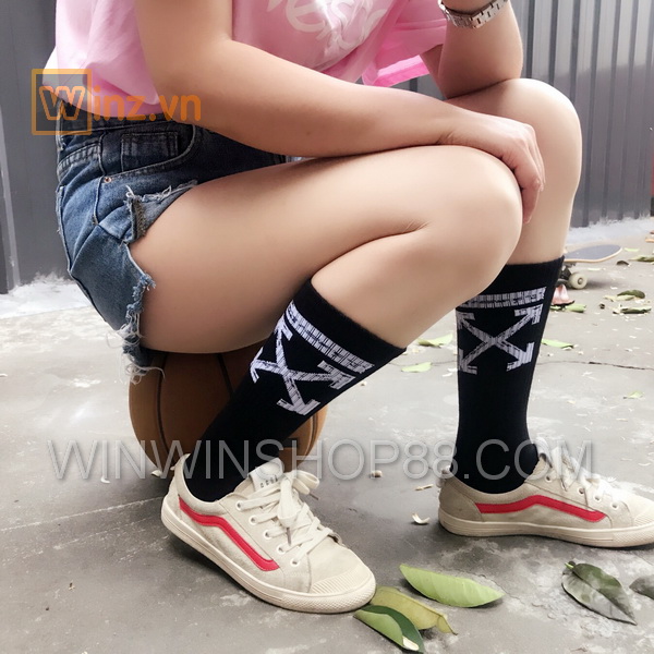 Vớ Arrow mũi tên Hàn Quốc unisex